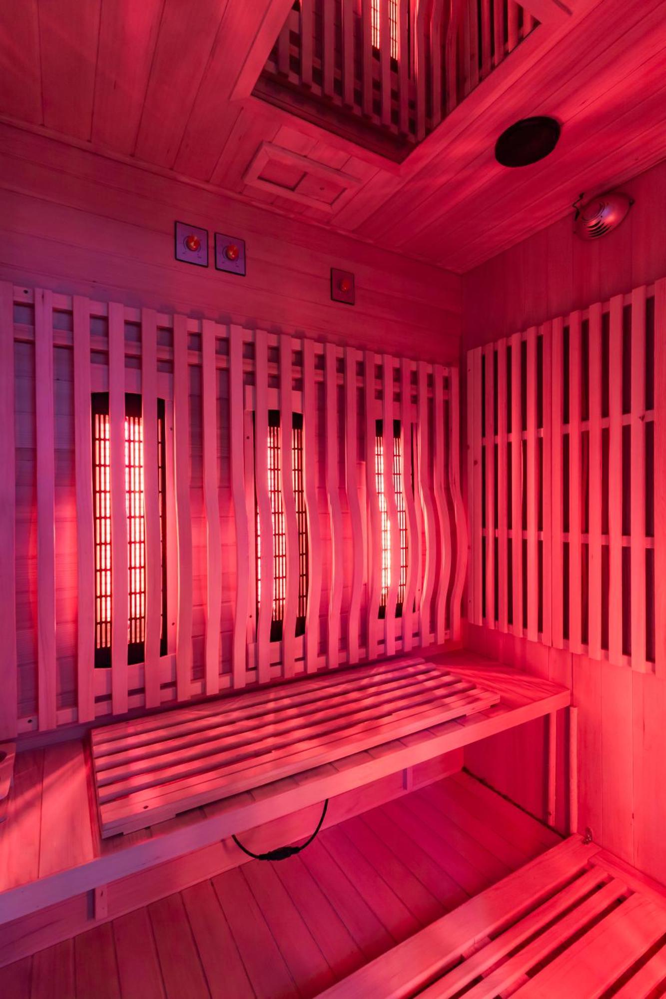 Villa & Spa-Sauna-Piscine-Massages Du "Nirvana Vivant" Biars-sur-Cère Extérieur photo